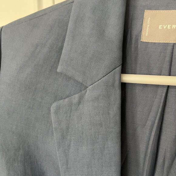 Everlane Oversized Lightweight Blazer in light blue (size 00) - Picture 5 of 8